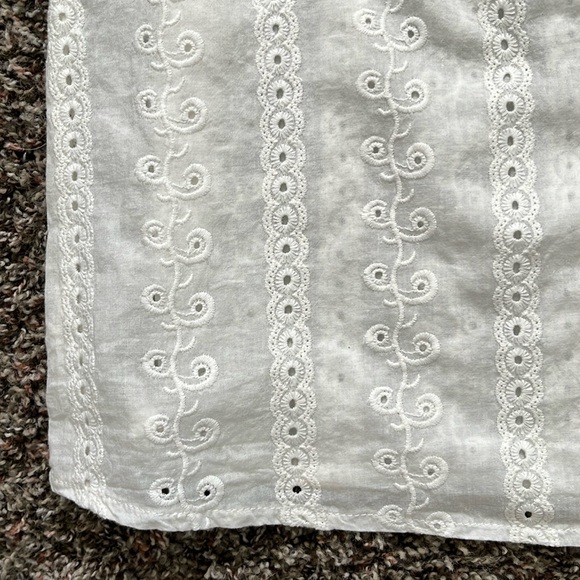 Ganji White Bohemian Lace Halter Style Tank Top, Size Medium, w/ Bow, Sheer - Picture 5 of 11